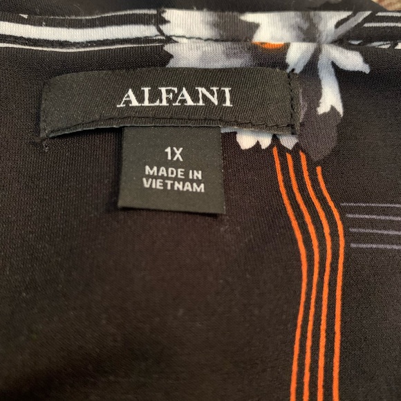 SOLD Alfani ladies tunic top - Picture 4 of 5